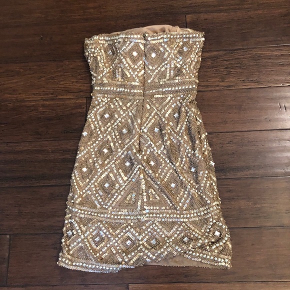 Adrianna Papell beaded, strapless, cocktail dress - Picture 4 of 4